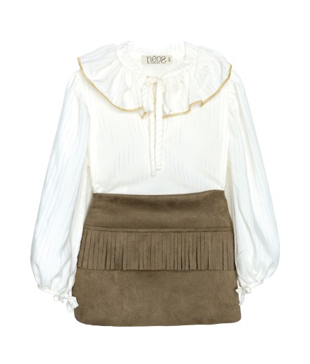 I Conjunto Falda Amazonia,ñiña